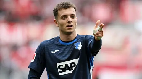BVB, news and rumours: Special transfer model! Could Fisnik Asllani still move to Borussia Dortmund?